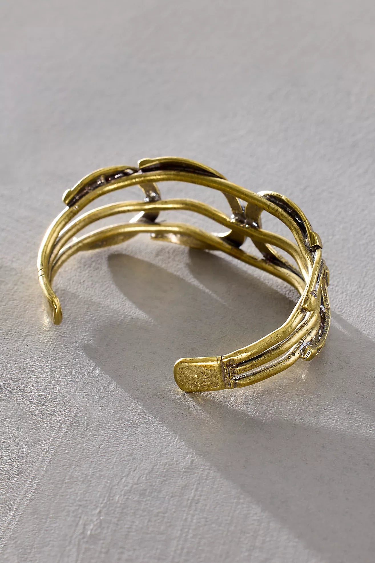 Horseshoe Cuff