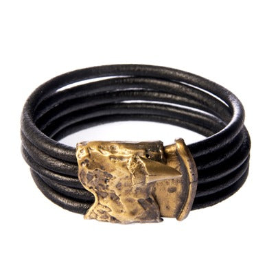Shark Tooth Screw Lock Bracelet
