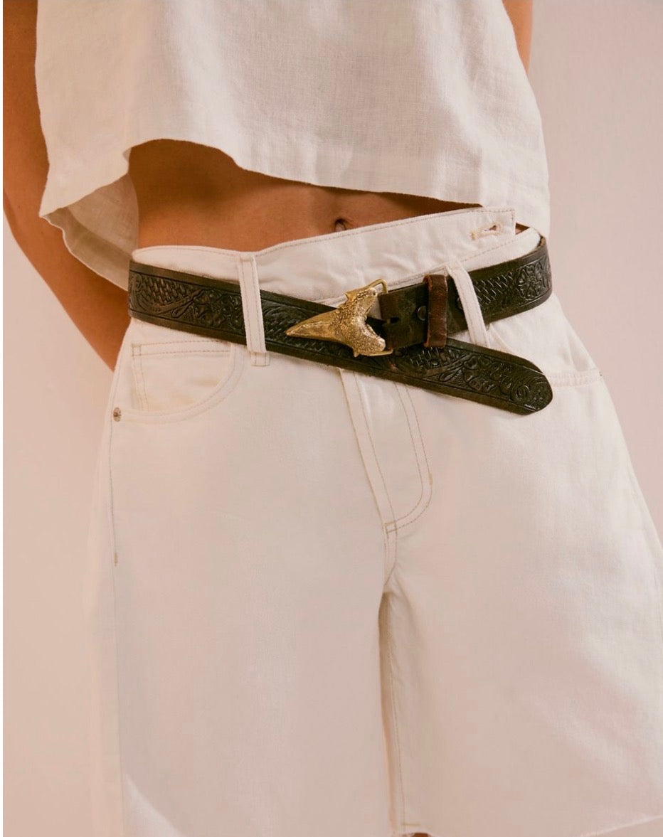 Shark Tooth Belt