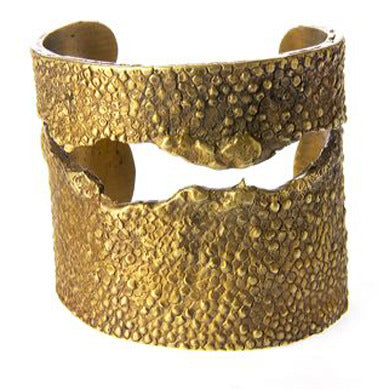 Large Stingray Cuff with Tear